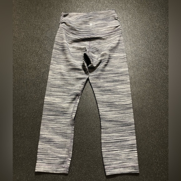 Lululemon Align Crop 21" *Cross Waist
Mini Space Dye Herringbone Heathered - Picture 10 of 16